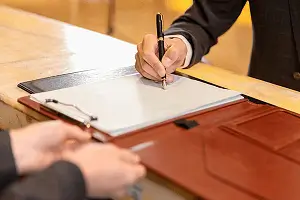 锦州九华山酒店攻略